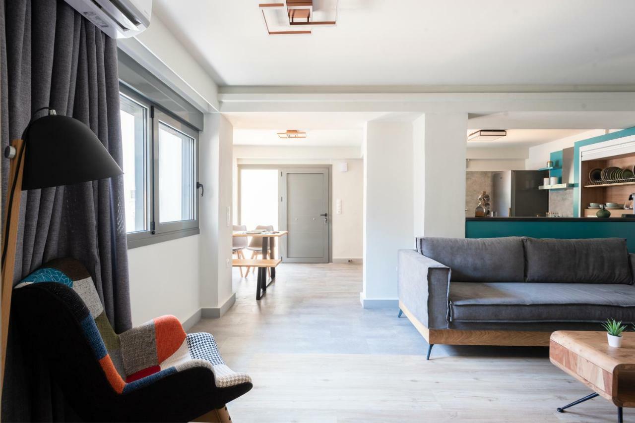 Groundfloor 2Br Apt With Smallyard Near The Heart Of Καλαμάτα Εξωτερικό φωτογραφία