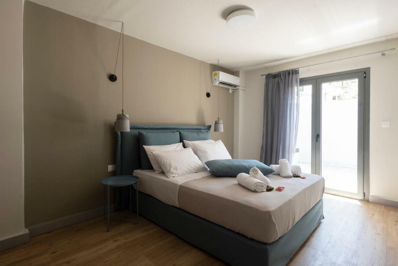Groundfloor 2Br Apt With Smallyard Near The Heart Of Καλαμάτα Εξωτερικό φωτογραφία