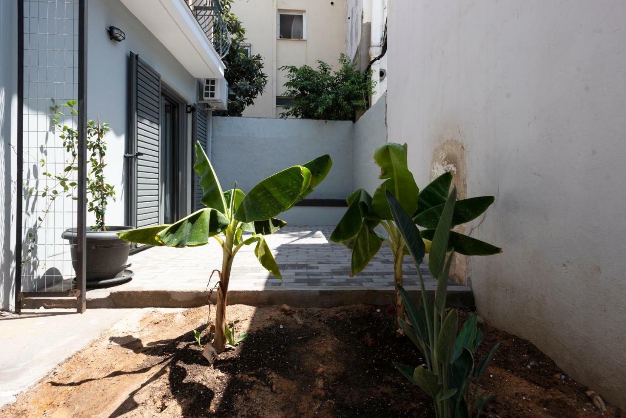 Groundfloor 2Br Apt With Smallyard Near The Heart Of Καλαμάτα Εξωτερικό φωτογραφία